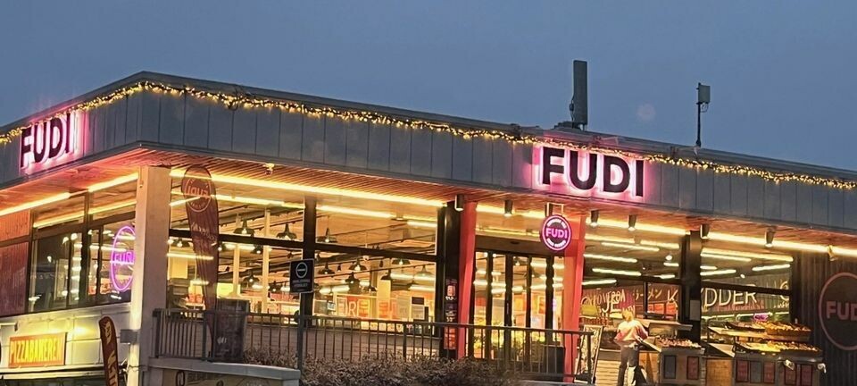 FUDI sin butikk på Holmen Senter. FUDI sin butikk på Holmen Senter.