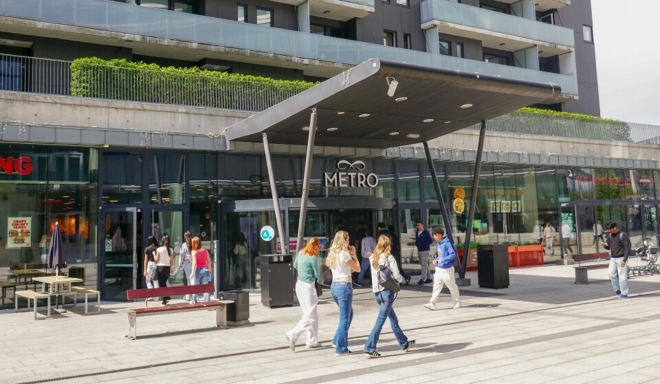 Lager 157 etablerer seg på Metro og Lindex flytter sin butikk i samme etasje. Fasade Metrosenteret Lørenskog