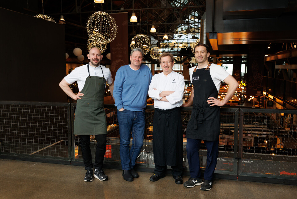 Fire av fem nye eiere av nye AMOI Mathallen (f. v.) Daniel Slakter i Annis, Frode Rønne Malmo i Mathallen/Aspelin Ramm, Øyvind Glørstad i Vulkanfisk og Arthur Alix i Galopin. fire karer inne på Mathallen, Vulkan, Oslo