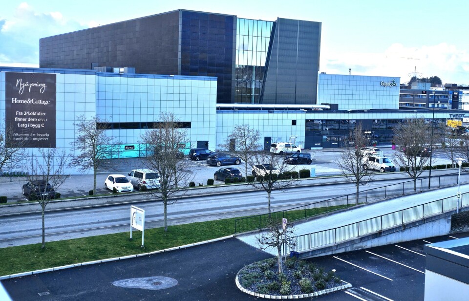 Tvedtsenteret har Norges største solcellefasade. Fasade Tvedtsenteret