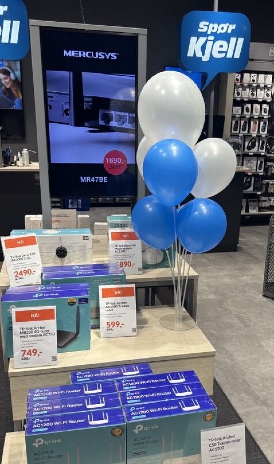 Kjell & Company feirer ti år i Norge