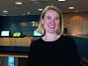 Daglig leder Ylva Eline Erbach i Tekstilpro er i gang med å registrere hva som finnes av muligheter for resirkulering og ombruk.