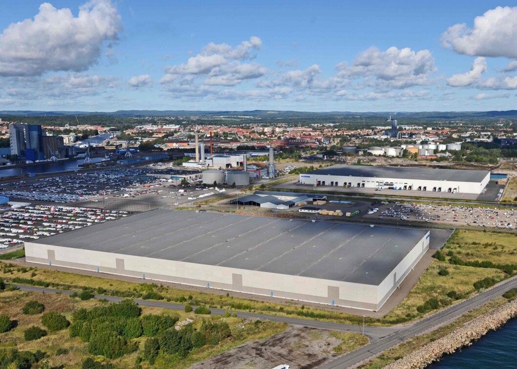 Biltemas sentrallager i Halmstad skal bli 50% større. Biltemas sentrallager i Halmstad skal bli 50% større.