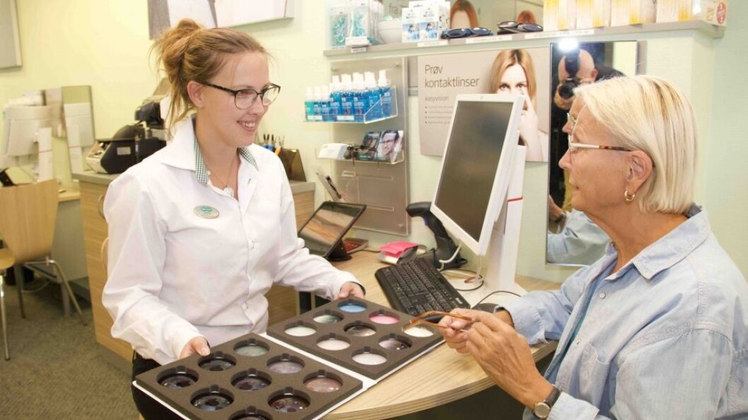 Et kundebesøk hos Specsavers i Sandvika. (Ill. foto: Nils Vanebo) Et kundebesøk hos Specsavers i Sandvika. (Ill. foto: Nils Vanebo)