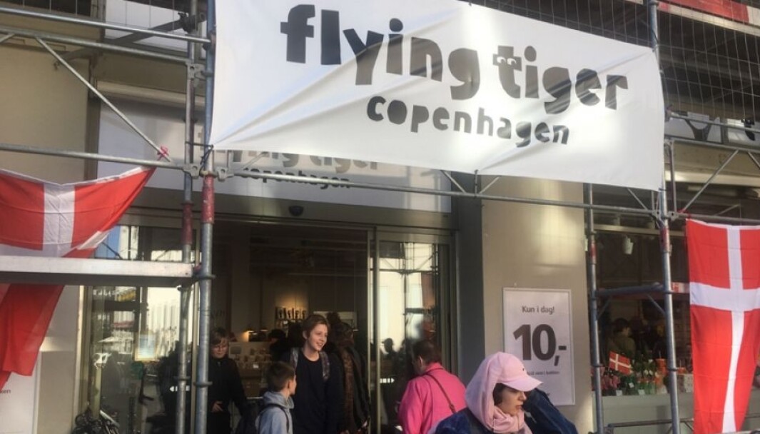 Flying Tiger Copenhagen har utfordringer i flere land. Her en butikk på Strøget i hjembyen København. Flying Tiger Copenhagen har utfordringer i flere land. Her en butikk på Strøget i hjembyen København.