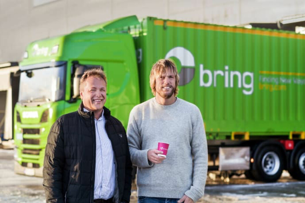 Logistikkdirektør Thor Molle (t.v.) og eier Einar Øgrey Brandsdal i Brandsdal Group. (Foto: Daniela Cristina Pacheco Halvorsen, Brandsdal Group)