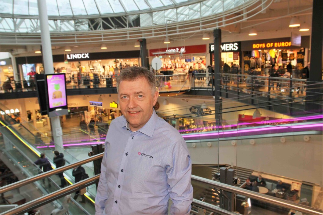 - I 30 år er senteret «blitt herjet av medgang», og i dag opplever vi stor interesse for å etablere seg her, sier senterleder Finn Dybdalen hos City Syd utenfor Trondheim. - I 30 år er senteret «blitt herjet av medgang», og i dag opplever vi stor interesse for å etablere seg her, sier senterleder Finn Dybdalen hos City Syd utenfor Trondheim.