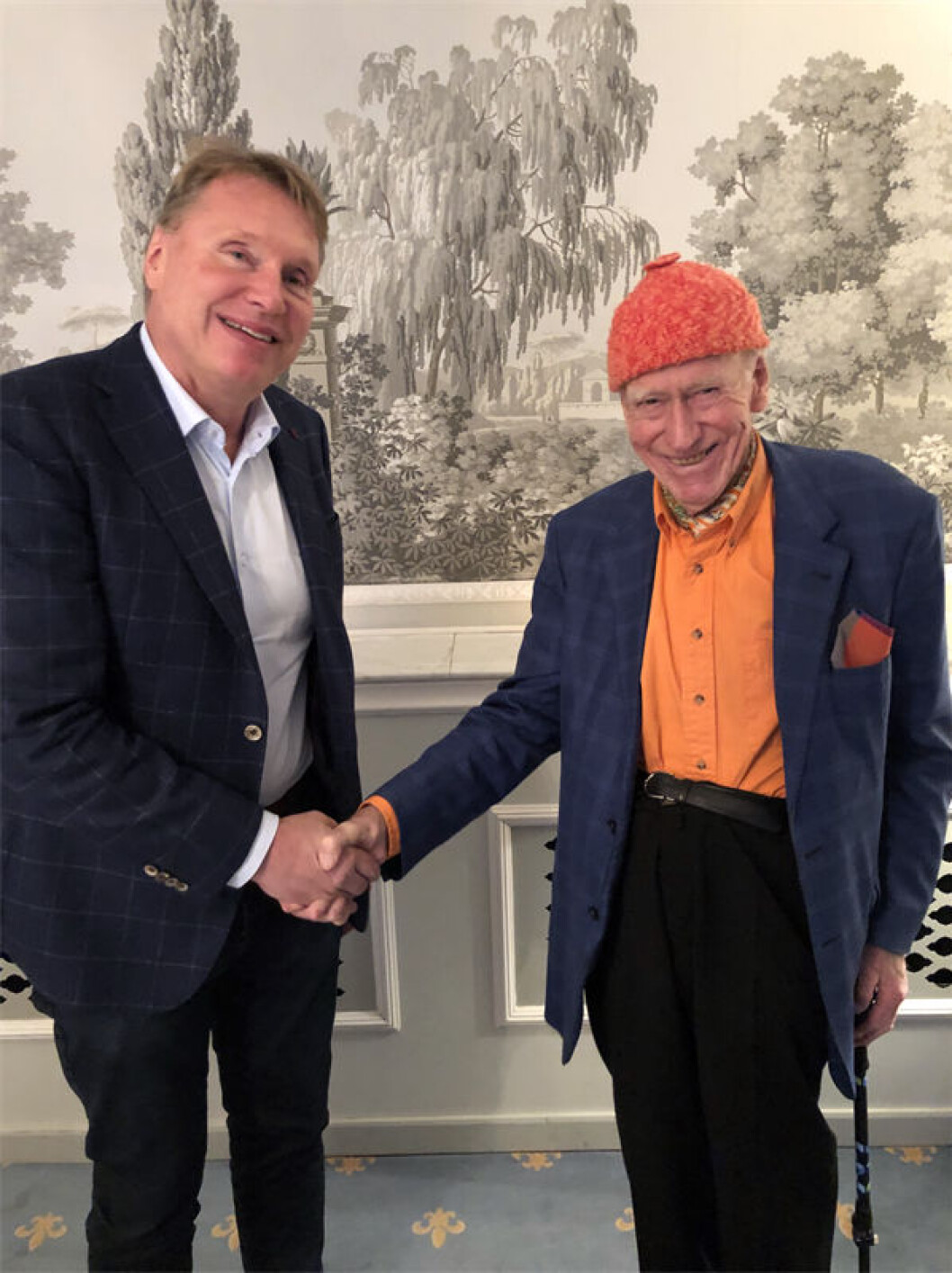 Samarbeidet mellom Karl-Johan Blank, eier og konsernsjef i Jula, og Olav Thon styrkes ytterligere. Foto: Jula Samarbeidet mellom Karl-Johan Blank, eier og konsernsjef i Jula, og Olav Thon styrkes ytterligere. Foto: Jula
