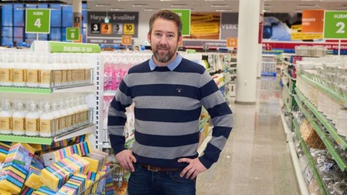 – Vi står for det vi selger og tør å sette navnet vårt på produktene, sier Dag Bergby, konstituert daglig leder i Biltema. – Vi står for det vi selger og tør å sette navnet vårt på produktene, sier Dag Bergby, konstituert daglig leder i Biltema.