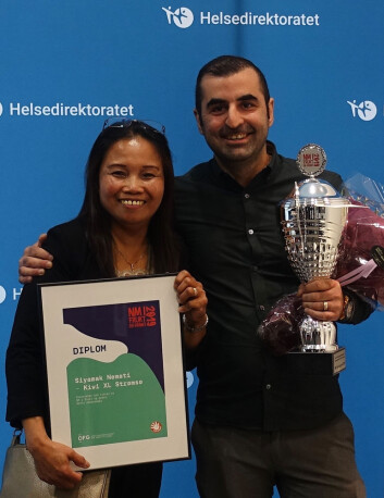 Siyamak Nemati, Kiwi XL Strømsø var storfornøyd med tittelen Årets ambassadør 2019. Her sammen med sin frukt- og grøntansvarlige Zheny. Siyamak Nemati, Kiwi XL Strømsø var storfornøyd med tittelen Årets ambassadør 2019. Her sammen med sin frukt- og grøntansvarlige Zheny.
