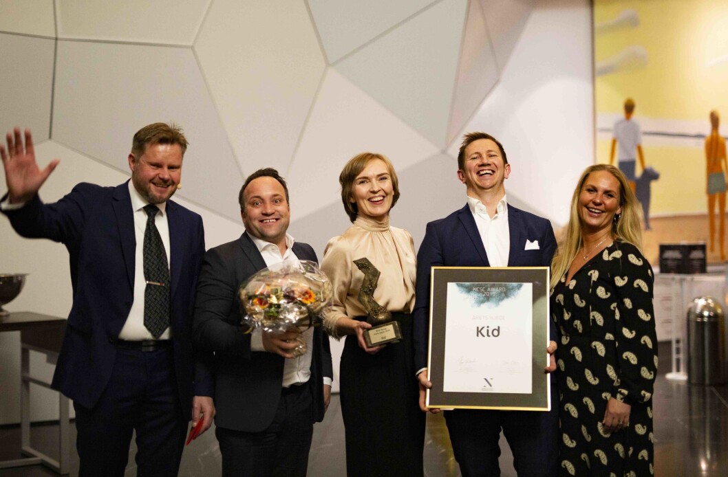 F.v.: John Erik Strømstad fra Securitas som var sponsor av prisen og fra Kid: Arne Marius Thormodsen, Lena Kristin Bakke, Svein Faksvåg og Therese Nilsson. F.v.: John Erik Strømstad fra Securitas som var sponsor av prisen og fra Kid: Arne Marius Thormodsen, Lena Kristin Bakke, Svein Faksvåg og Therese Nilsson.
