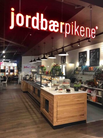 Jordbærpikene har nylig åpnet, og har hatt en god start. Jordbærpikene har nylig åpnet, og har hatt en god start.