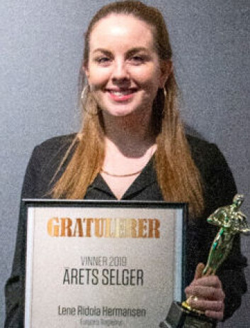Lene Ridola Hermansen ble kåret til Årets selger. Lene Ridola Hermansen ble kåret til Årets selger.
