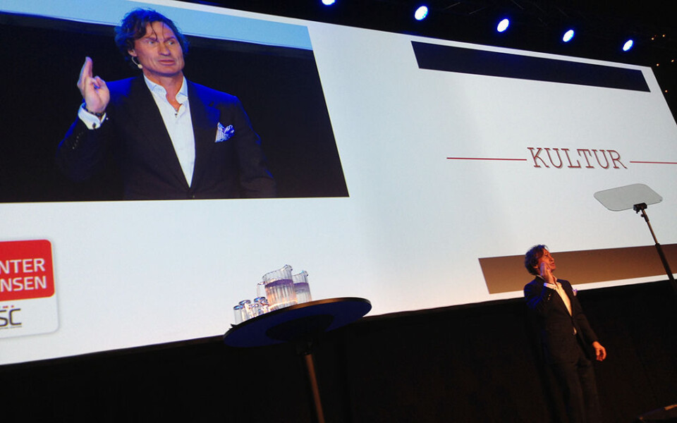 ENERGISK: Petter Stordalen holdt åpningstalen under Kjøpesenterkonferansen 2014. Foto: Stig Atle Bakke