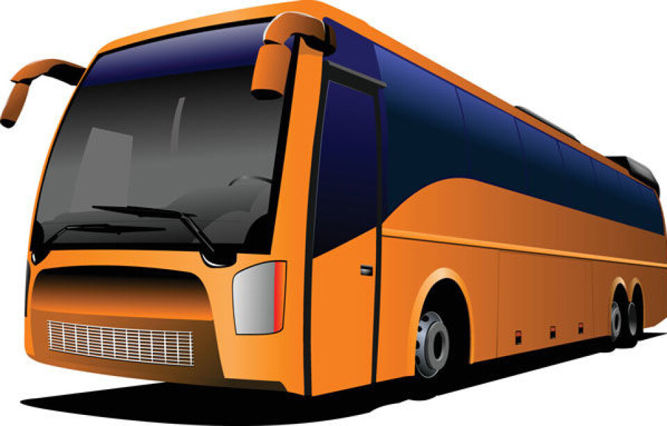 Nå får innbyggere i Lakselv og Hammerfest gratis busstransport når de skal til Alta for å shoppe. (Illustrasjon: Colourbox)