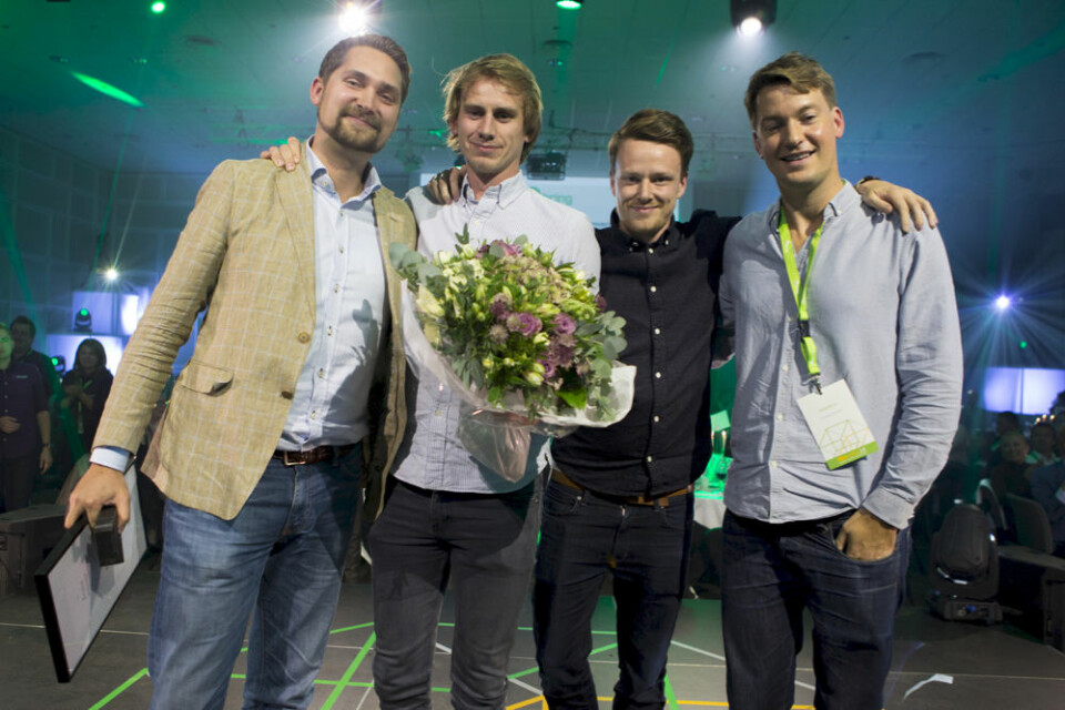 Kolonial.no fikk juryens spesialpris: Årets veiviser. CEO Karl Munthe-Kaas (t.v.) med noen av sine gode kolleger.