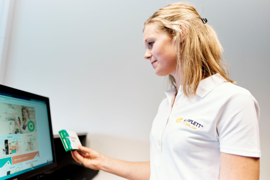 Økende interesse for reseptkjøp på nett hos Komplett Apotek (Foto: Morten Rakke) Økende interesse for reseptkjøp på nett hos Komplett Apotek (Foto: Morten Rakke)