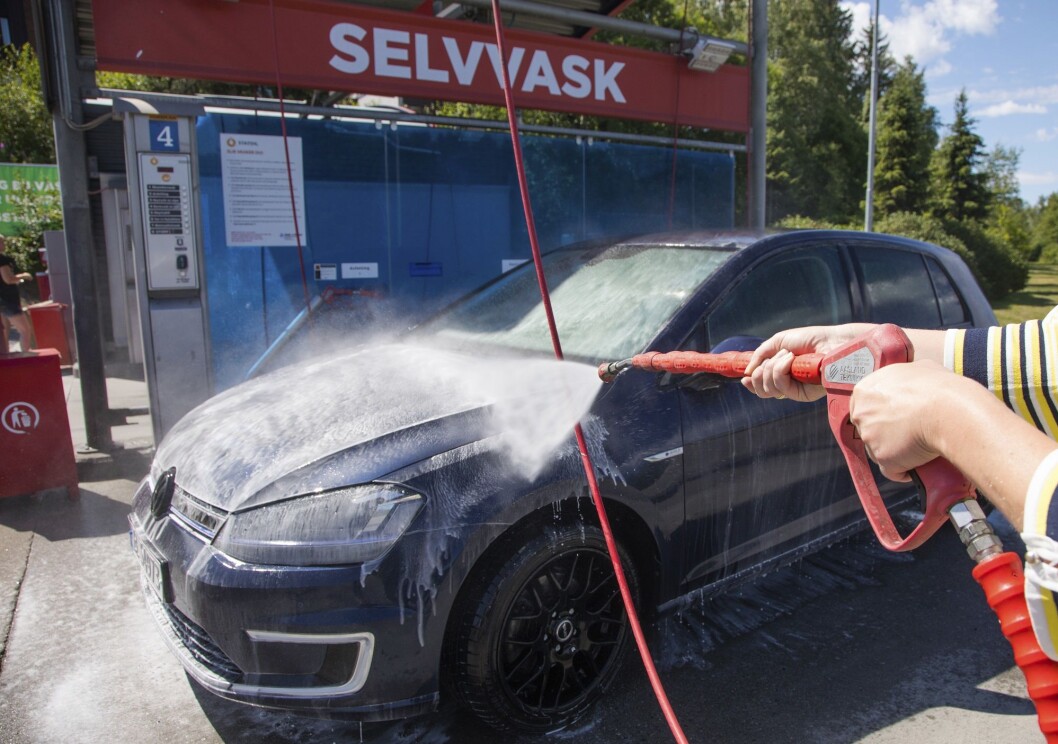Bilvask med solvarmet vann på Circle K Fjellhamar. Bilvask med solvarmet vann på Circle K Fjellhamar.
