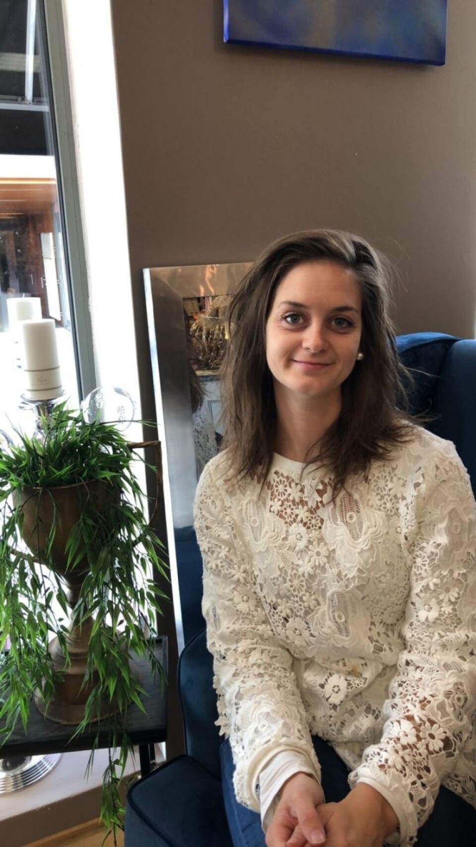 Camilla Nordli Larsen driver gave- og interiørbutikken La Vita è Bella i Arendal sammen med tvillingsøsteren Cathrine.