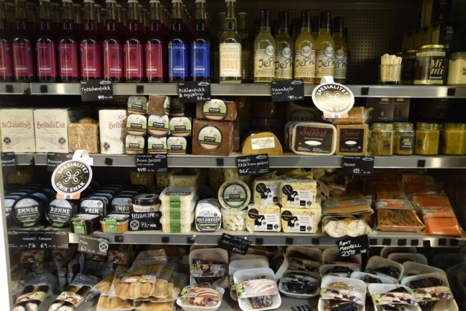 Lokalmat i butikken: ost og sånt i Mathallen. (Foto: Matmerk)