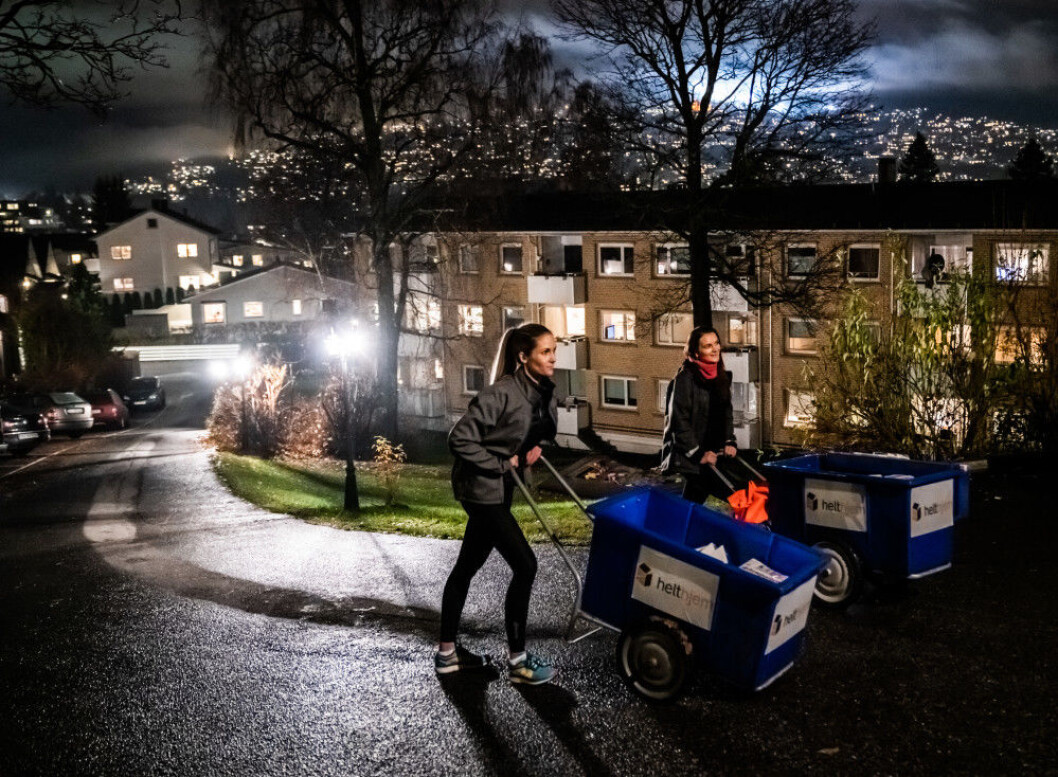 “Treningsfrue” fikk en stri tørn med å holde følge med budet. (Foto: helthjem) “Treningsfrue” fikk en stri tørn med å holde følge med budet. (Foto: helthjem)