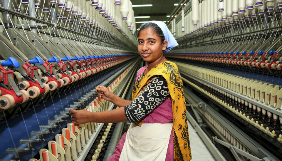 Vinneren H&M opplyser på hm.com blant annet hvilken fabrikk plaggene er produsert på og hvor mange ansatte det er på fabrikken. Ill. foto fra fabrikk i Bangladesh.