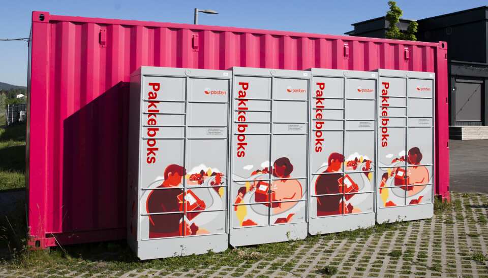 Posten skal sette ut tusen pakkebokser forskjellige steder i Norge for å møte kundenes ønsker om lett tilgjengelighet ved henting av netthandelspakker.