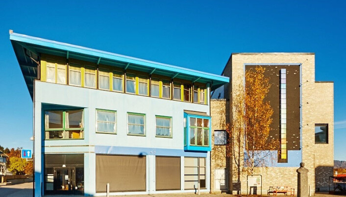 Kulturhuset fremstår med riktige blåtoner. Kulturhuset fremstår med riktige blåtoner.