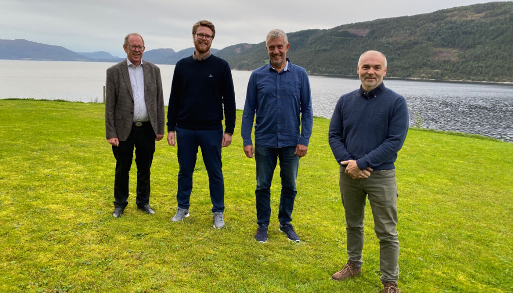 Nøkkelpersoner i transaksjonen, f.v. Altis Lars og Lars Ove Løseth, senterleder Magneten Lars Heirsaunet og selger og eier av Berg Eiendom, Arild Berg. Nøkkelpersoner i transaksjonen, f.v. Altis Lars og Lars Ove Løseth, senterleder Magneten Lars Heirsaunet og selger og eier av Berg Eiendom, Arild Berg.