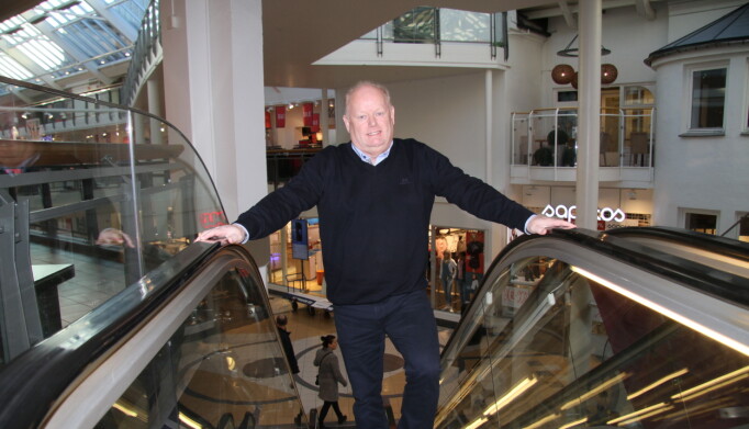 Stig Eriksen er regionsenterleder for Farmandstredet i Tønsberg og Nordbyen i Larvik. Stig Eriksen er regionsenterleder for Farmandstredet i Tønsberg og Nordbyen i Larvik.