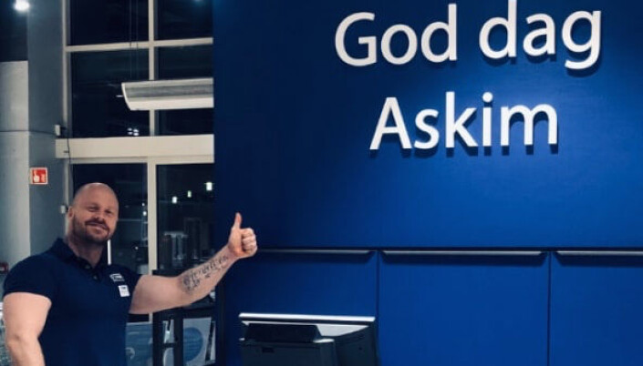 Butikksjef David Kaminski ønsket kundene velkommen til en modernisert butikk. Butikksjef David Kaminski ønsket kundene velkommen til en modernisert butikk.