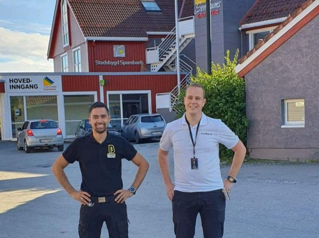 Jomar Tømmerdal og Lars Olsen er barndomsvenner som for noen tiår lekte på vollen som ble tomt for Sentrumsgården. Jomar Tømmerdal og Lars Olsen er barndomsvenner som for noen tiår lekte på vollen som ble tomt for Sentrumsgården.