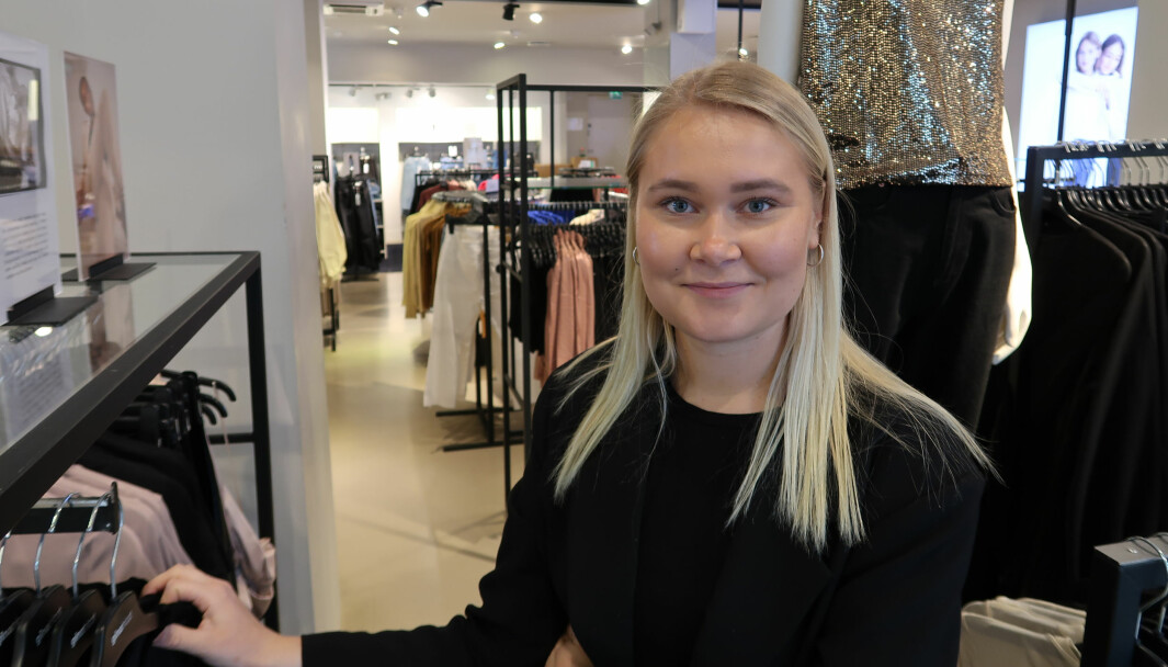 Butikksjef Anna Jyrkinen i Gina Tricot i Bogstadveien i Oslo fastslår at jobbingen med tilbakemeldinger fra kunder blitt atskillig mer konkret og håndfast med Maze.