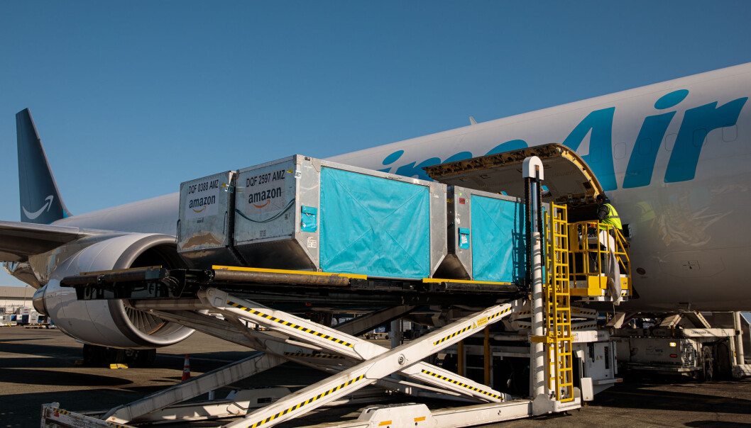 Amazon har kjøpt sine første fly, elleve i tallet. Amazon har kjøpt sine første fly, elleve i tallet.
