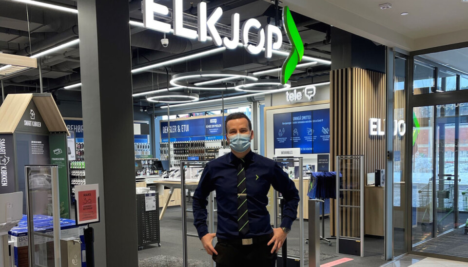 Jo Elias Haave: – Vi kunne holde åpent med egen inngang og ved å etablere en fysisk barrikade fra resten av senteret, og bruke munnbind. Jo Elias Haave: – Vi kunne holde åpent med egen inngang og ved å etablere en fysisk barrikade fra resten av senteret, og bruke munnbind.