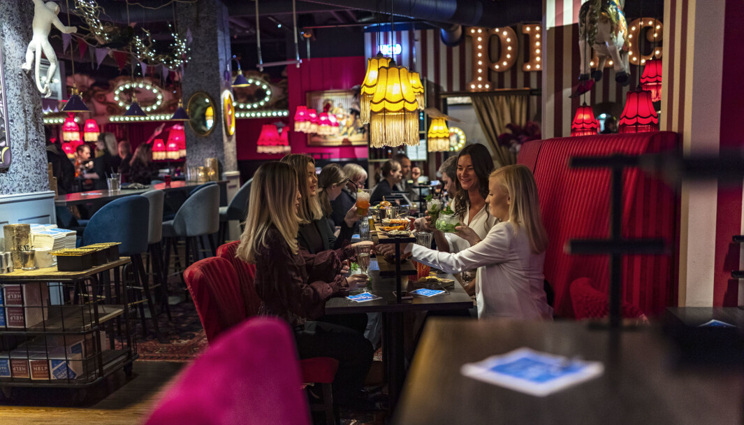 Pincho Nations konsept er ‘destinasjonsrestaurant’ hvor interiøret tar kunden Pincho Nations konsept er ‘destinasjonsrestaurant’ hvor interiøret tar kunden
