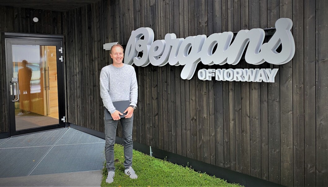 Chief Information Officer i Bergans, Espen Jensen har ledet prosessen med fornying av forretningssystemene inkludert netthandelsløsning, butikksystemer, PLM, PIM, lager- og logistikk. Chief Information Officer i Bergans, Espen Jensen har ledet prosessen med fornying av forretningssystemene inkludert netthandelsløsning, butikksystemer, PLM, PIM, lager- og logistikk.