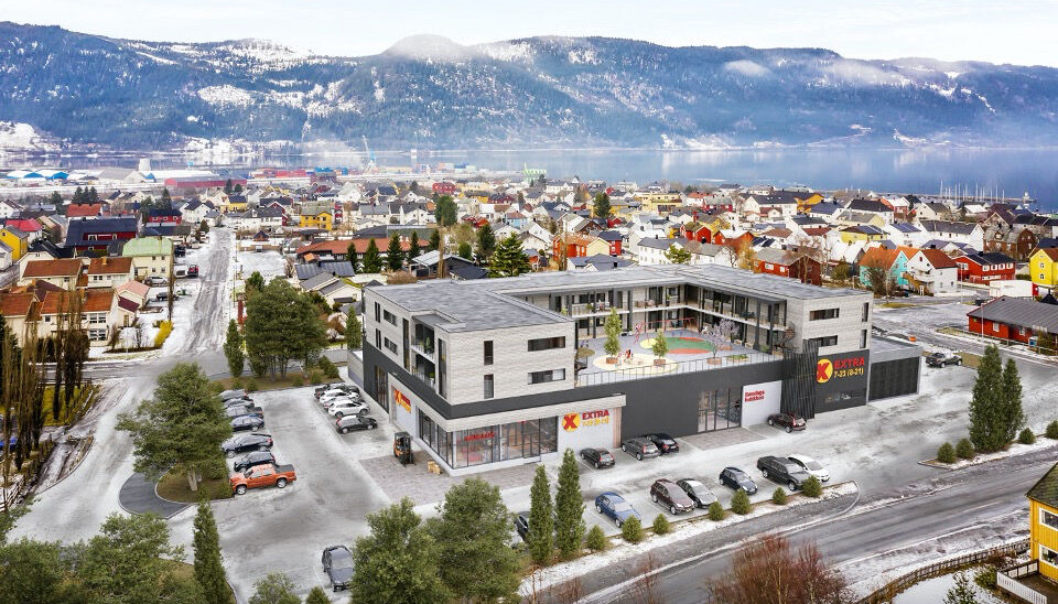 På Orkanger er det en stor Coop EXTRA pluss en søndagsbutikk med egen inngang i 1. etasje. På taket i 2. og 3. etasje er det bygget 72 moderne leiligheter. På Orkanger er det en stor Coop EXTRA pluss en søndagsbutikk med egen inngang i 1. etasje. På taket i 2. og 3. etasje er det bygget 72 moderne leiligheter.