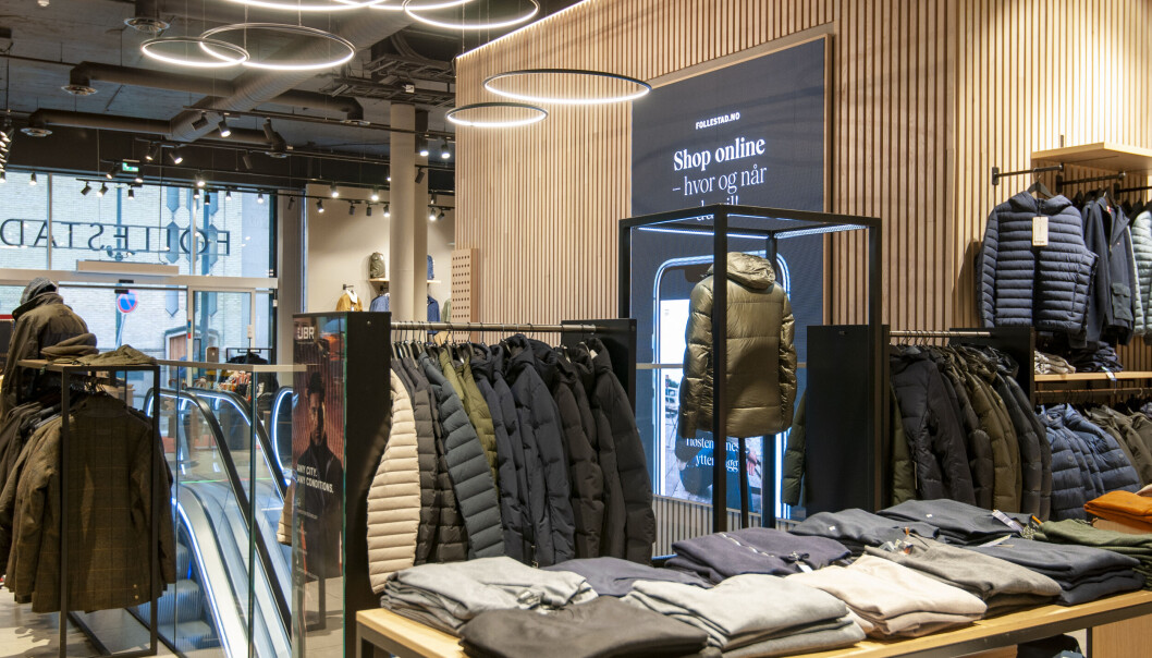 Follestad lente seg på ekspertisen til lysproffer da de valgte belysning i sin butikk på Karl Johans gate. Follestad lente seg på ekspertisen til lysproffer da de valgte belysning i sin butikk på Karl Johans gate.