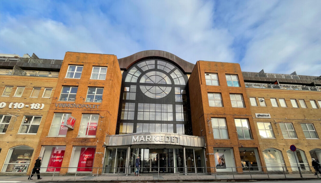 Markedets hovedfasade er fornyet slik at senteret er blitt et enda mer ikonisk bygg i Haugesund sentrum. Markedets hovedfasade er fornyet slik at senteret er blitt et enda mer ikonisk bygg i Haugesund sentrum.