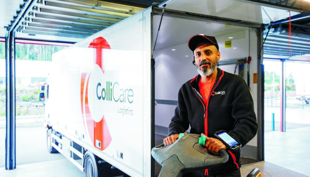 ColliCare tilbyr et bredt spekter av logistikktjenester og har lokasjoner på en rekke steder i landet langs hovedveiene. Her fra distribusjonssenteret i Kristiansand. ColliCare tilbyr et bredt spekter av logistikktjenester og har lokasjoner på en rekke steder i landet langs hovedveiene. Her fra distribusjonssenteret i Kristiansand.