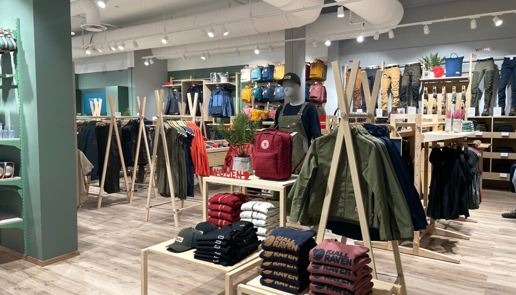 I dag åpner Naturkompaniet på Amfi Moa. I løpet av neste år skal kjeden ha ti butikker i Norge. I dag åpner Naturkompaniet på Amfi Moa. I løpet av neste år skal kjeden ha ti butikker i Norge.