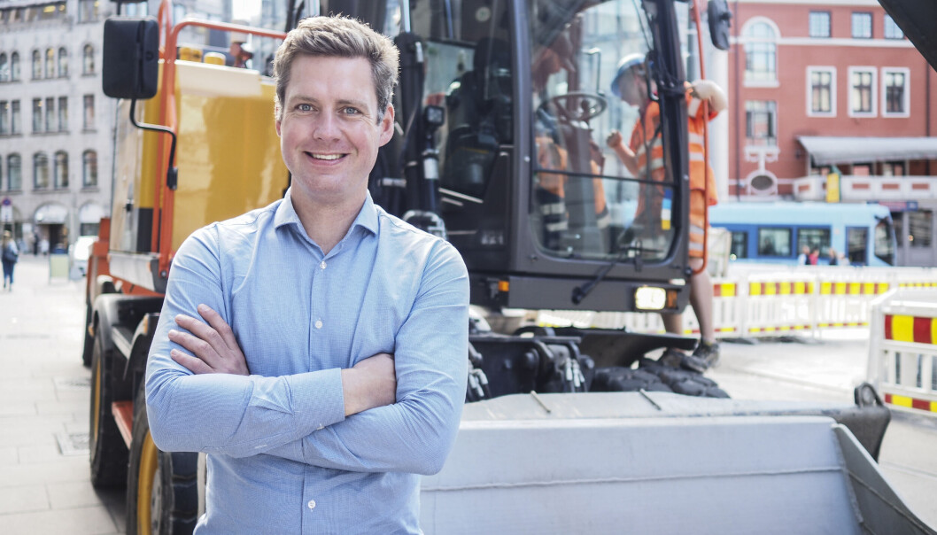 IKKE SÅ RART: Etter to år med pandemi og hjemmekontor, er det mange som savner et ordentlig arbeidsmiljø, mener jobbanalytiker Christopher Ringvold og leder for Finn jobb. IKKE SÅ RART: Etter to år med pandemi og hjemmekontor, er det mange som savner et ordentlig arbeidsmiljø, mener jobbanalytiker Christopher Ringvold og leder for Finn jobb.