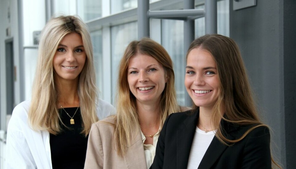 Mona Storvik (researcher), Ine Gunnersen (rådgiver) og Hanne Gusdal (researcher) er i gang med rekruttering hos Cappa.