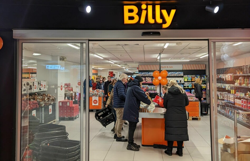 3000 kunder var innom Billy Åsane de to første dagene. De kjøpte ikke bare de beste tilbudene, men ‘hele butikken’.