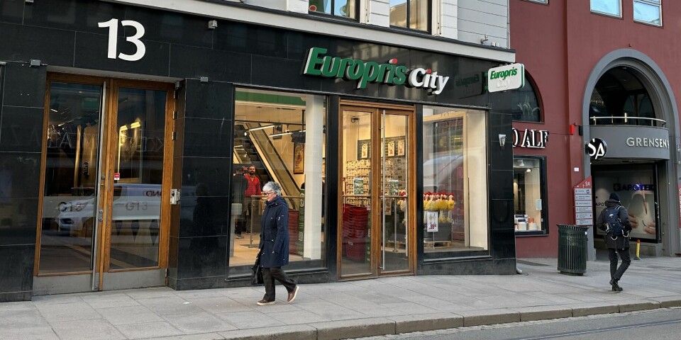 Fasaden av Europris-Citybutikken i Grensen 13, Oslo.