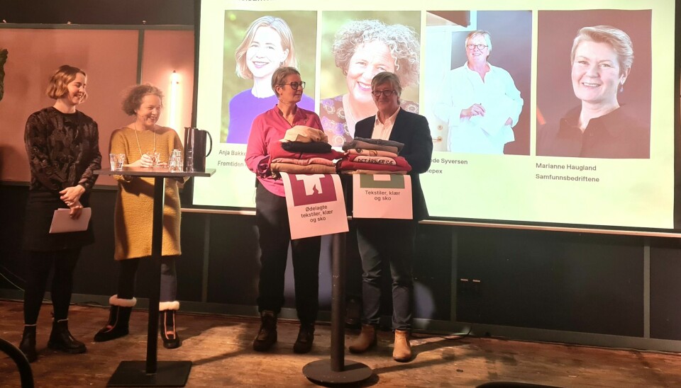 Deltakerne i panelsamtalen: Anja Bakken Riise, Ingun Grimstad Klepp, Marianne Haugland og Frode Syversen